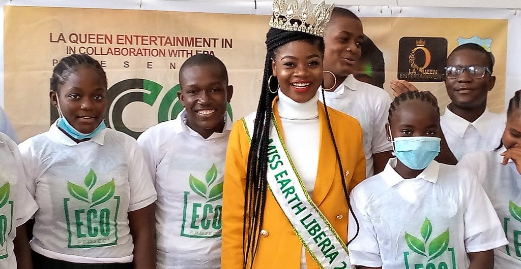 Miss Earth Liberia and some students
